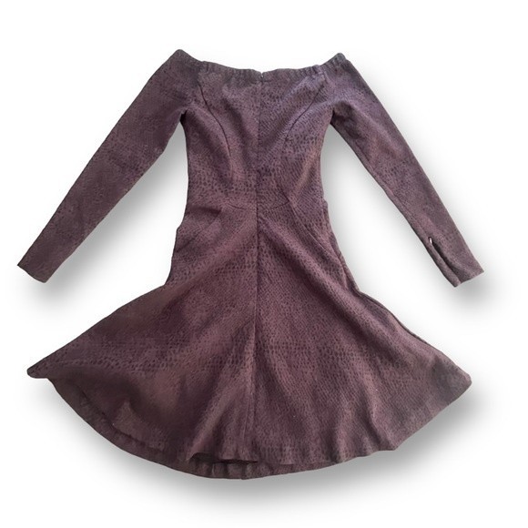 Reiss Long Sleeve Cold Shoulder Dress - Maroon w/ Reptile Print - Women's Size 0 - Picture 2 of 9